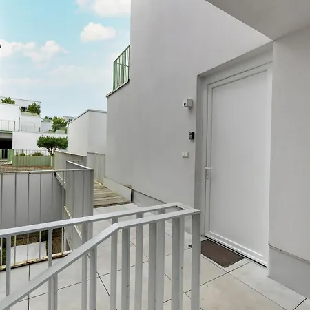 Διαμέρισμα 4u